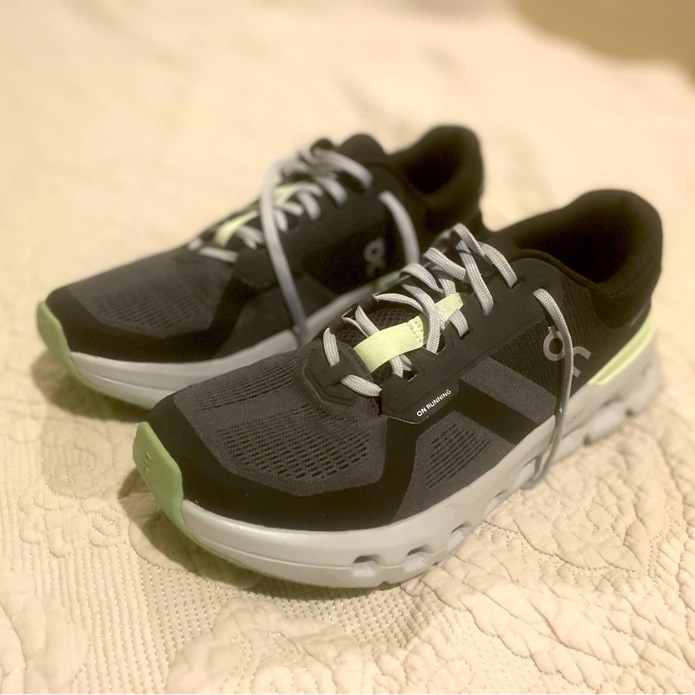 On Cloud Cloudrunner 2